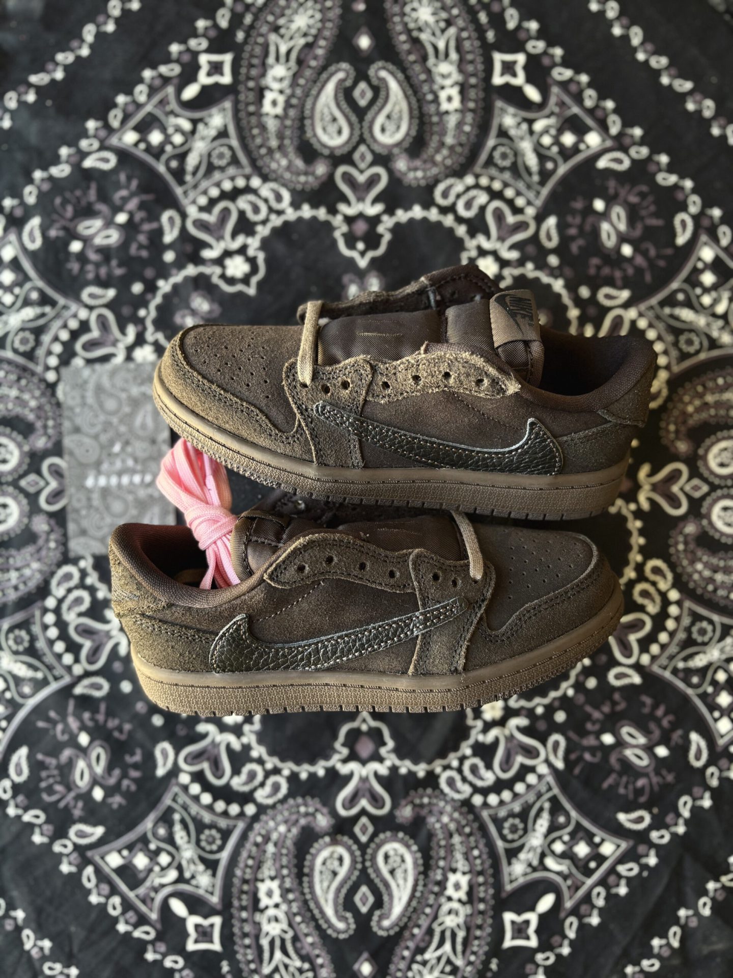 Jordan 1 Low Travis Velvet Brown Kids