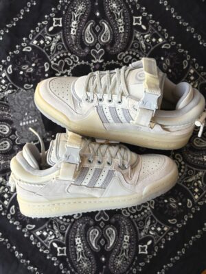 Forum Bad Bunny the Last