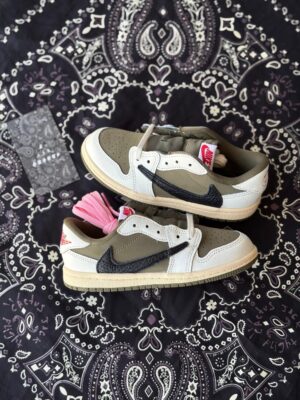 Jordan 1 Low Travis Medium Olive Kids