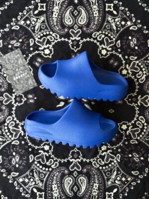 Yeezy Slide Azure Kids