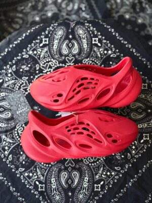 Yeezy Foam RNR Vermillion