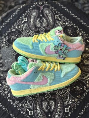 Dunk SB Verdy Visty