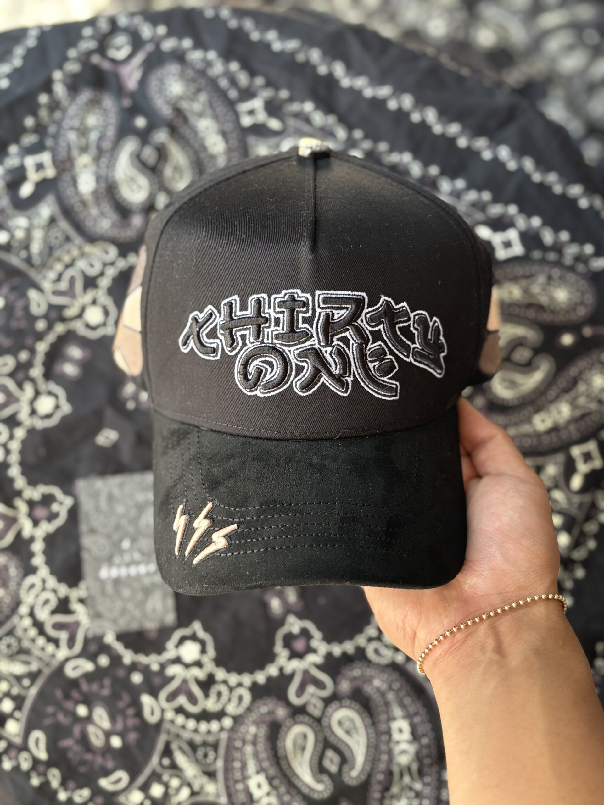 gorra 31 hats Murakami