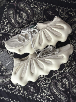 YEEZY 450 CLOUD WHITE