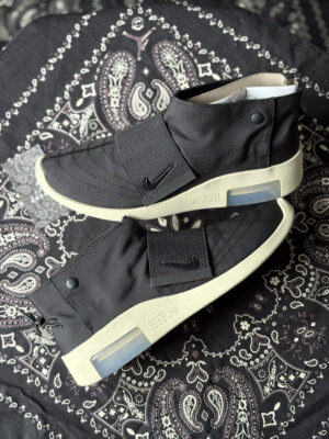 Fear of god moccasin black