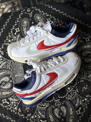 Zoom Cortez x Sacai University red
