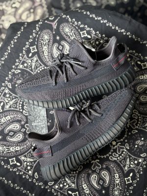 Yeezy 350 Black