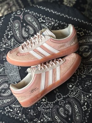 Gazelle Bad Bunny Cabo Rojo (preowned)