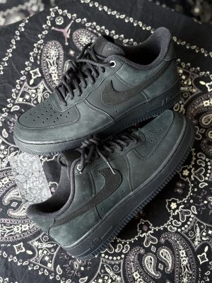 Air force 1 Triple Black