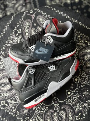 Jordan 4 Bred Reimagined (preowned)