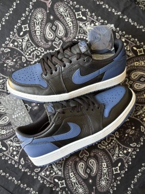 Jordan 1 low Mystic navy