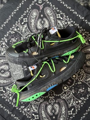 Blazer Low Off-White Electro Green