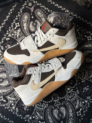 Jumpman Jack Sail (preowned)