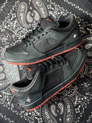 Dunk low SB Black Pigeon (preowned)