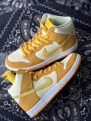 Dunk SB High Pineapple