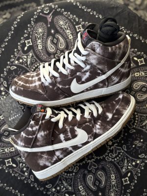 Dunk High SB Tie-Dye (2014)