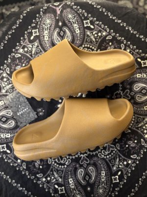 Yeezy Slide Ochre