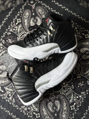 Jordan 12 Playoffs (preowned)