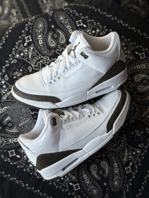 Jordan 3 Mocha