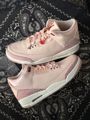 Jordan 3 Valenine's Day