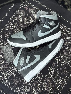 Jordan 1 Mid Shadow